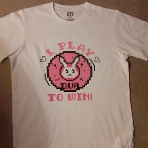 Womens I Play to Win! T-Shirt Size Med
